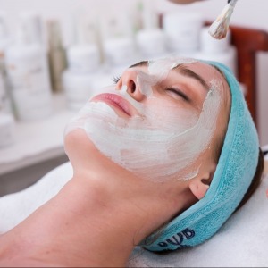 white-mask-for-face